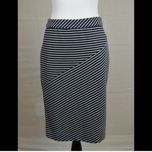 NWOT Banana Republic Striped Stretch Pencil Skirt